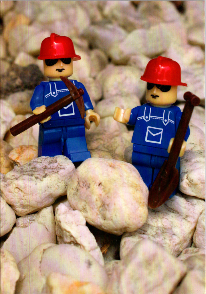 Builders Blank Greeting Card Retail $2.99. Inside: Blank inside | 6922 | 255512